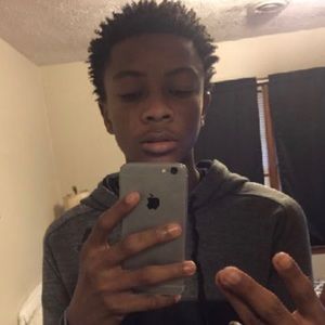 Meet your Posher, Jadas